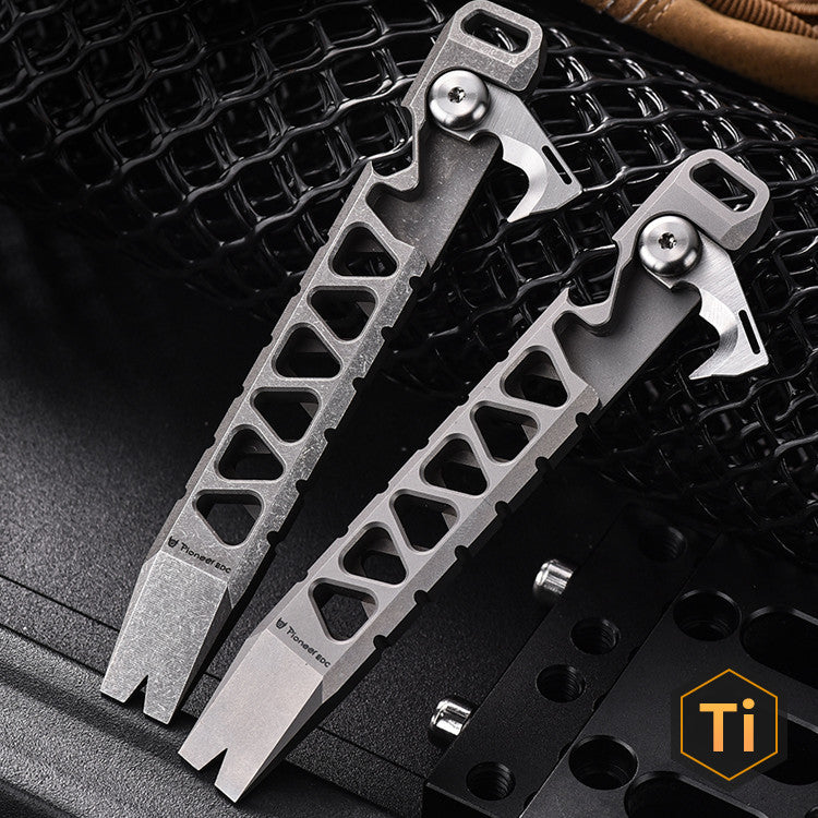 Titanium Crowbar Multifunctional Tools Outdoor Survival Gear - Survival Dog